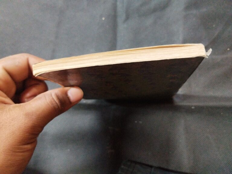 Partinidhi Kahaniya ( Gyanranjan ) .
