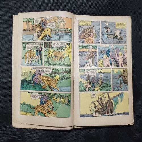 (INDRAJAL COMICS) (SINGLE BINDING- 14 IN 1) (LANGUAGE- ENGLISH), 1.>THE JAIL BREAK, 2.>THE HAUNT OF THE GHOST, 3.>THE PHANTOM'S ADORED GEM (PAET-1), 4.>THE PHANTOM'S ADORED GEM (PART-2), 5.>BAHADUR & THE CHILD-LIFTERS, 6.>THE SINISTER WORLD OF `8', 7.>THE BATTLE OF GIANTS, 8.>THE LAW-BREAKERS, 9.>50,000 MILES IN SPACE, 10.>THE SECRET ASSIGNMENT, 11.>VIDROHEE DAANAV, 12.>BHAIKH KA KHAJAANA, 13.>BHEESHMA, 14.>DHRUVA.