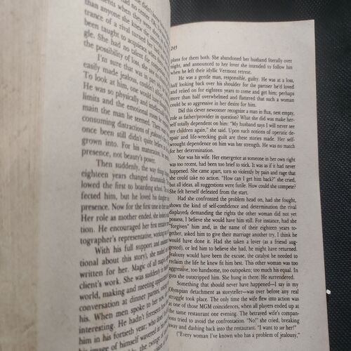 Jealousy By Nancy Friday . ( Binding side front cover damage ).