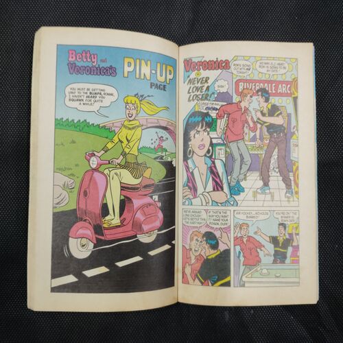 BETTY AND VERONICA (NO-97)