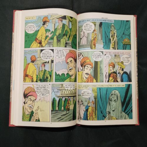 AMAR CHITRA KATHA (SINGLE BINDING 8 in 1), 1.>HEMU, 2.>VEER DHAVAL, 3.>ANCESTORS OF RAMA, 4.>BALADITYA AND YASHODHARMA, 5.>BIRBAL THE WISE, 6.>RANADHIRA, 7.>VEER HAMMIR, 8.>THUGSEN.