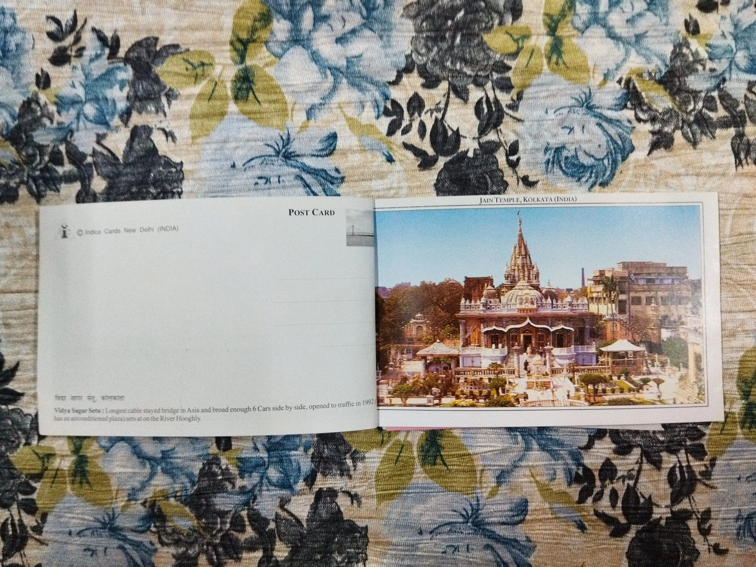 Kolkata ( Set of 20 Pictures And Post Cards ) .