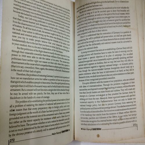 Mein Kampf ( Adolf Hitler )