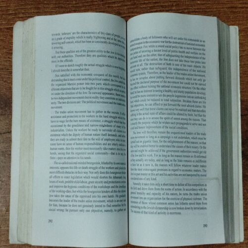 Mein Kampf ( Adolf Hitler )
