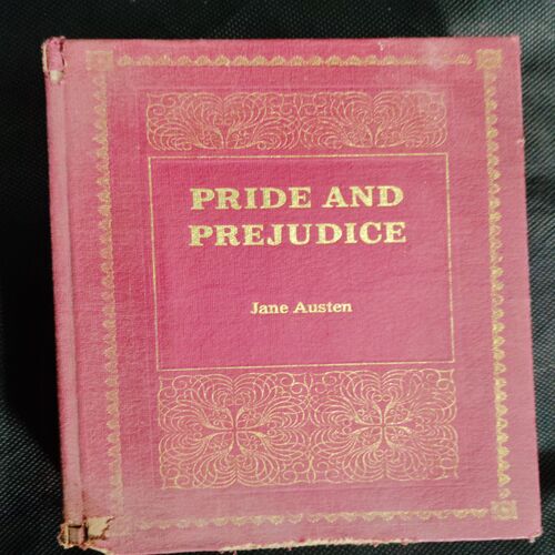 Pride And Prejudice ( Jane Austen )