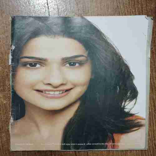 Meri Saheli (August 2001)( Page Damage  Coverless , Page Missing )