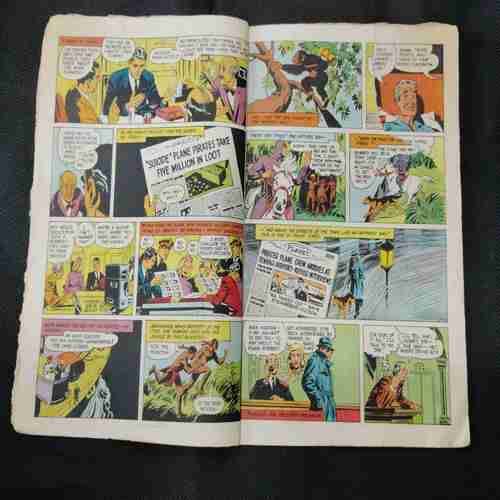 SKY HIGH PIRACYI. (INDRAJAL COMICS) PAGE NO 7 TO 8 HALF CUT.