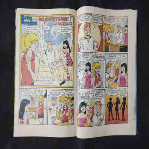 BETTY & VERONICA SPECTACULAR (NO-55)