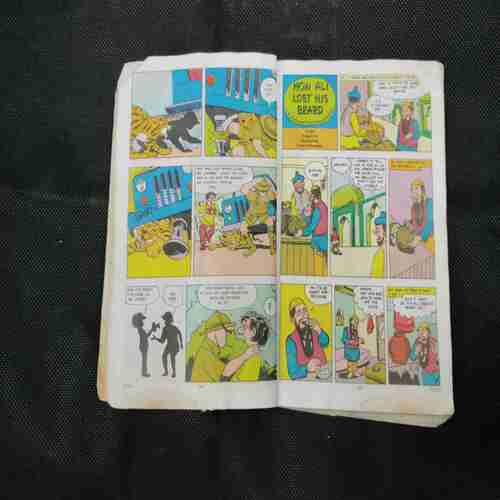 TINKLE (DOUBLE DIGEST NO- 16) Back cover littel cut down side.
