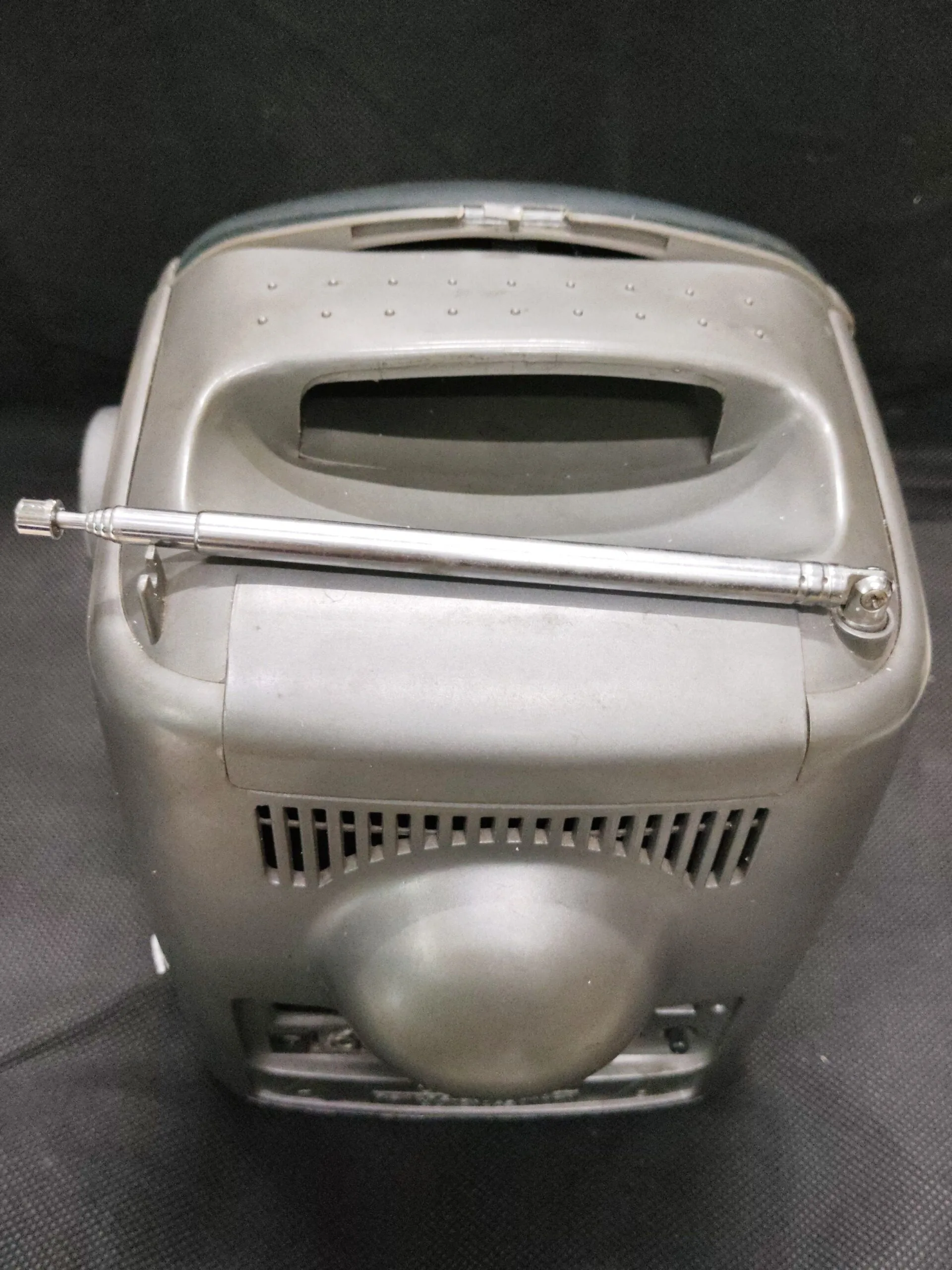 Portable 5.5 B/W TV With AM/FM Radio ( Radio reel is slightly loose ).