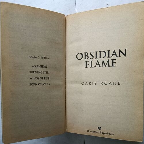 Obsidian Flame ( By Caris Roane )