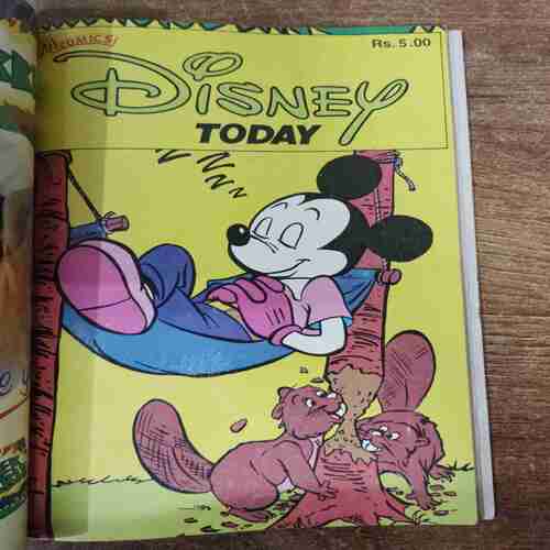 Disney Today (10 Comisc in 1 banding )