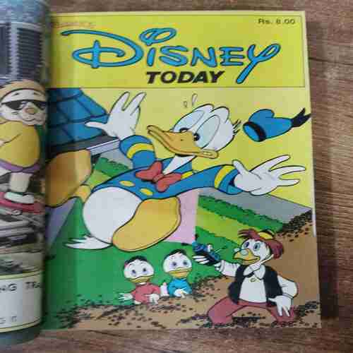 Disney Today (18 Comisc in 1 banding )