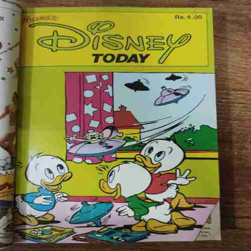 Disney Today (16 Comisc in 1 banding )(One page small cut )
