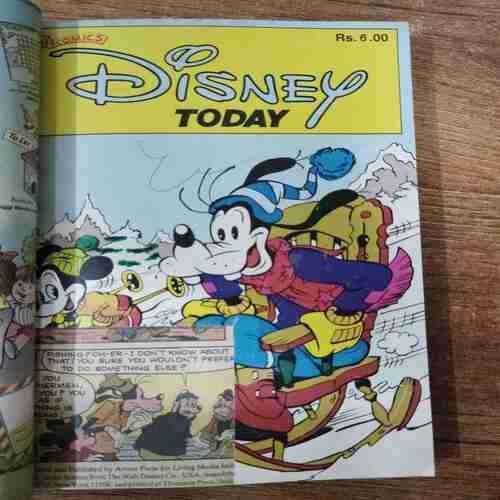 Disney Today (16 Comisc in 1 banding )(One page small cut )