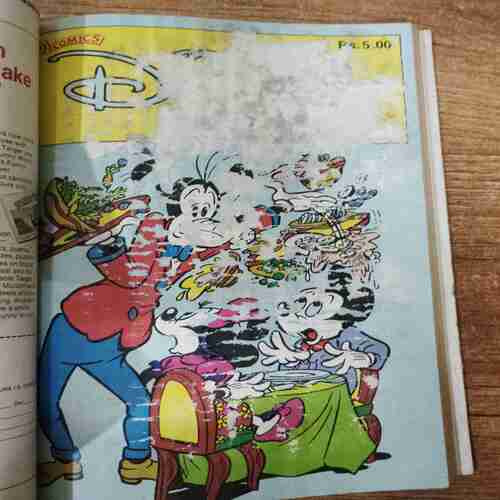 Disney Today (16 Comisc in 1 banding )(One page small cut )