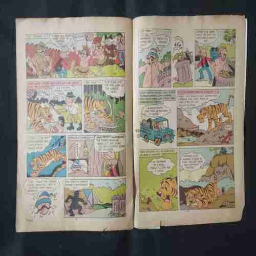 TINKLE (NO- 380) (BACK COVER DOWN SIDE BIG CUT)