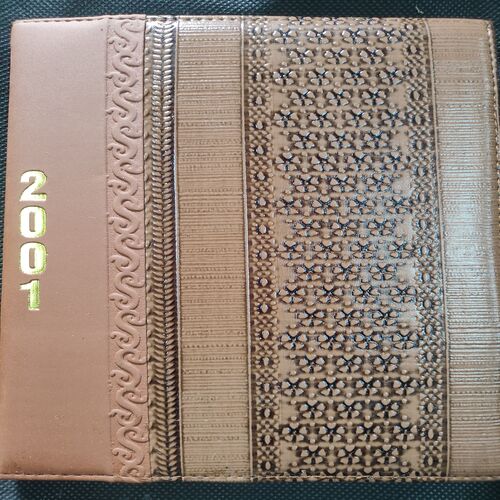 Prime Cover Old Diary . Year : - ( 2001 ) .
