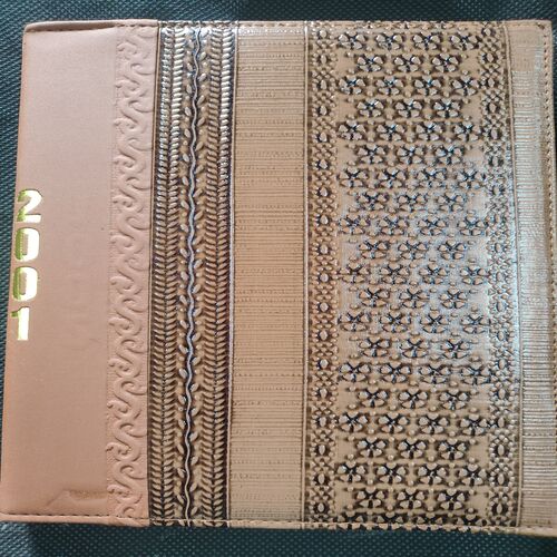 Prime Cover Old Diary . Year : - ( 2001 ) .