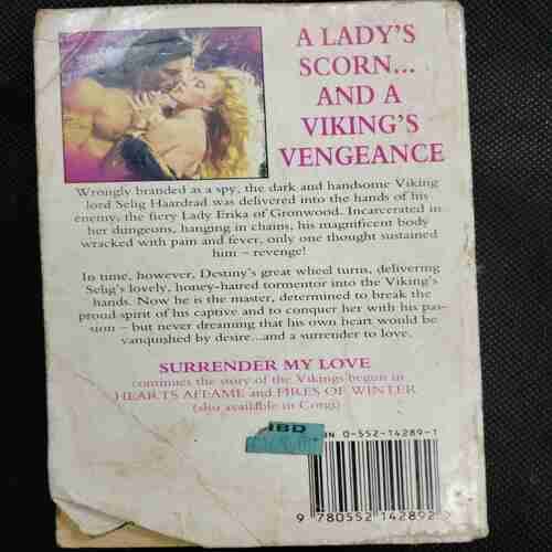 Surrender My Love (Johanna Lindsey )