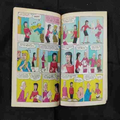 BETTY AND VERONICA