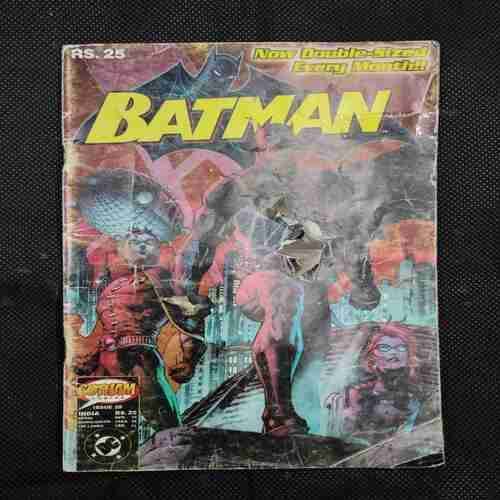 BATMAN (FRONT COVER LITTLE CUT ON THE MIDDLE)