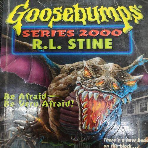 Goosebumps Series 2000 . ( R.L. Stine ) .