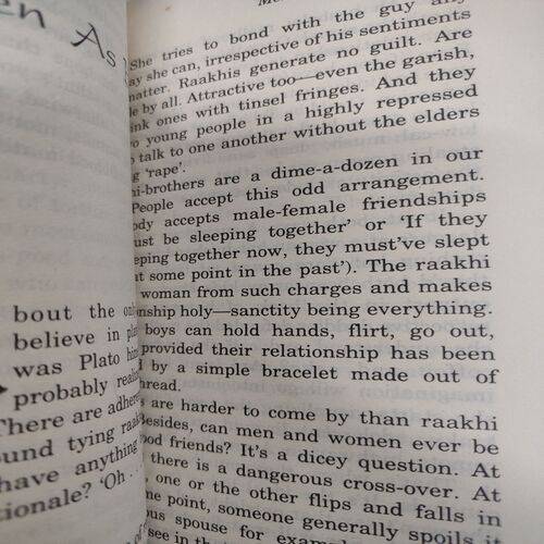 Surviving Men The Smart Woman's Guide To Staying On Top . ( Shobha De ) .