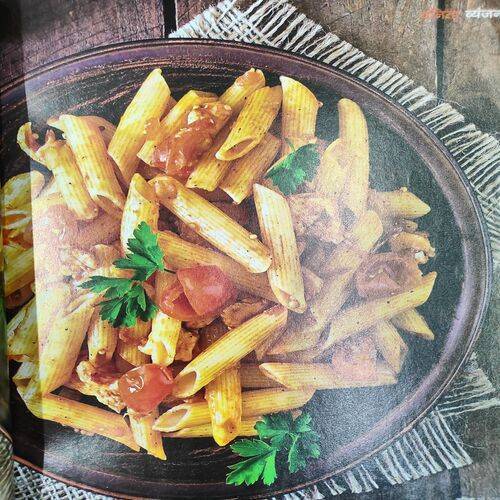 Vanita . Edition :- ( May - 2016 ). 30 Fast Food Recipes .