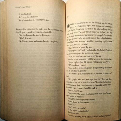Half Girlfriend ( By Chetan Bhagat )