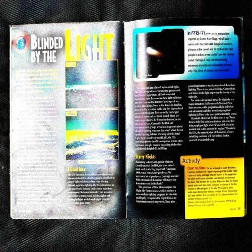Young Discoverer Series - Universe .
