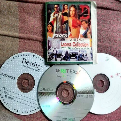 3 Cassettes In One