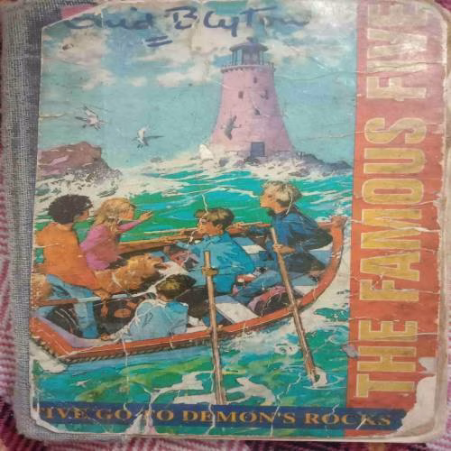 The Famous Five : Five Go To Demon's Rocks (By Enid Blyton) (No. Of Pages - 160)