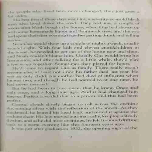 The Notebook Nicholas Sparks (Rs.350)