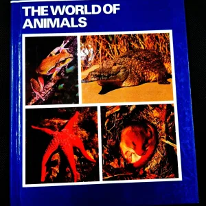 The World Of Animals .