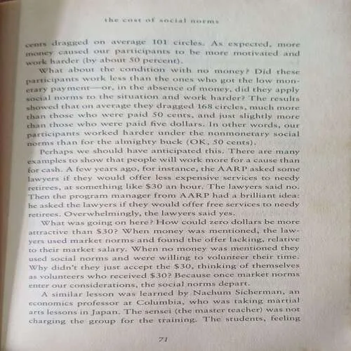 Predictably Irrational ( Dan Ariely )