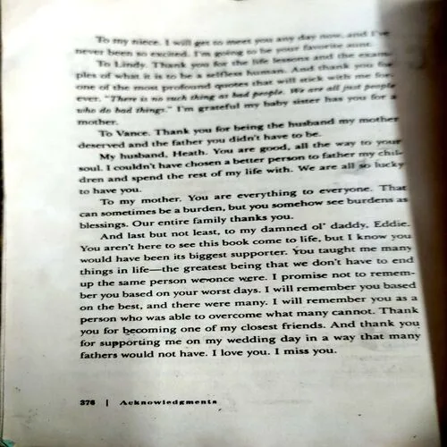 It Ends With Us (No. of pages 376)