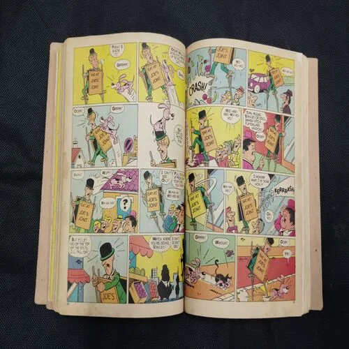 (SINGLE BINDING 7 IN 1) 1.> LAUREL & HARDY NO-125, 2.> LAUREL & HARDY NO- ,3.> LAUREL & HARDY NO-79, 4.> LAUREL & HARDY NO-75, 5.> LAUREL & HARDY NO-71, 6.> LAUREL & HARDY NO-67, 7.> LAUREL & HARDY NO-65.