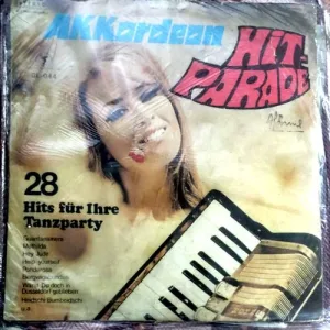 Document 153_59 Akkordeon Hit parade