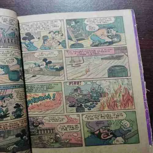 Document 3_61 13 in 1 Banding / Mickey Mouse And Pluto /Mickey Mouse And Goofy /Walt Disney Showcase Pluto /Mickey Mouse And Goofy / Walt Disney Uncle Scrooge / Walt Disney Comics And Stories /Walt Disney Donald Duck /Walt Disney Huey Dewey and Louie / Walt Disney Daisy And Donald /Daffy Duck /Beep Beep The Road Runner 15c /Beep Beep The Road Runner 25/ Beep Beep The Road Runner 35.