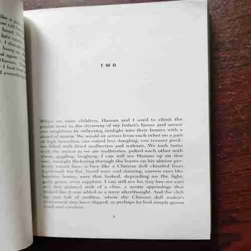 KHALED HOSSEINI - THE KITE RUNNER ( Rs. 699 )