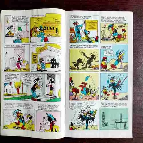 Mickey Mouse And Goofy - Explore Energy