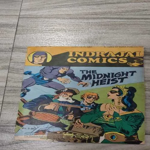 Indrajaal Comics 8 The Midnight Heist .( Vol. 24 , No. 16 ).