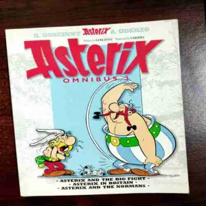 Document 10_1 Binding 3 in 1 Asterix Omnibus 3 ( Asterix And The Big Fight ) , ( Asterix In Britain ) , ( asterix and The Normans )