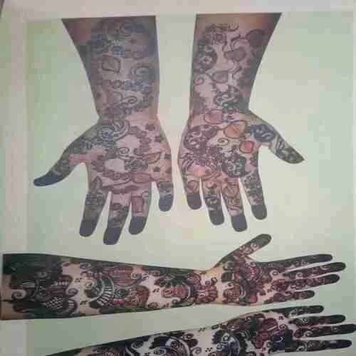 Meri Saheli 151 Mehndi Art