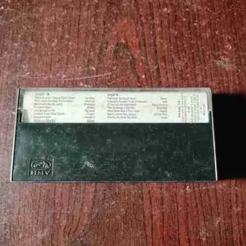 GLORIOUS 50 PLAYBACK YEAR S 1947 - 1955 VOL.1 ; INDEPENDENT INDIA'S GREATEST HITS