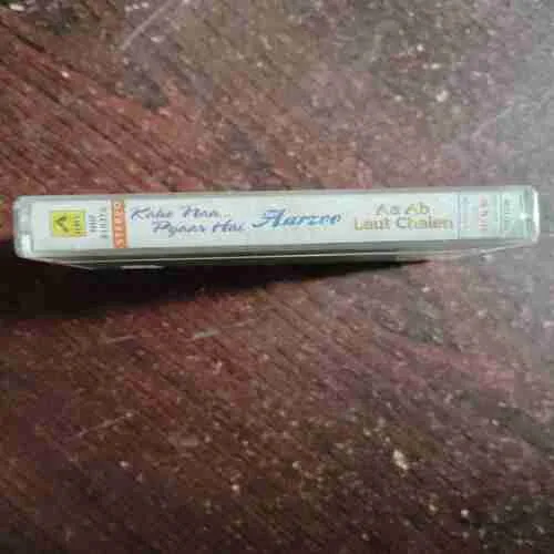 KAHO NAA ... PYAAR HAI Music-RAJESH ROSHAN / AARZOO Music-ANAND - MILIND , Lyrics-SAMEER / AA AB LAUT CHALEN Music- NADEEM - SHRAVAN , Lyrics-SAMEER