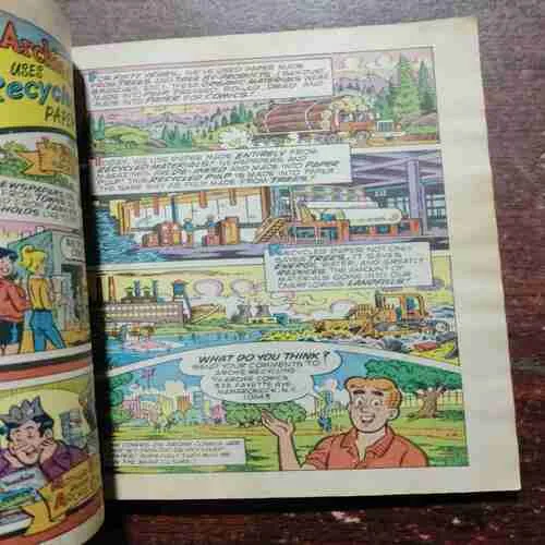 LAUGH DIGEST MAGAZINE (NO.100)