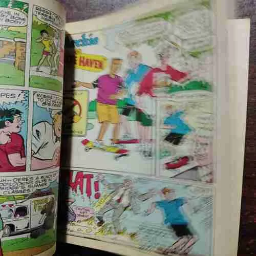 Document 4_14 ARCHIE PALS'N GALS DOUBLE DIGEST