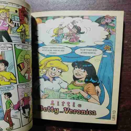 BETTY AND VERONICA DOUBLE DIGEST (NO. 84)